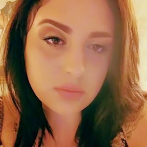 Meet your Posher, Carrie